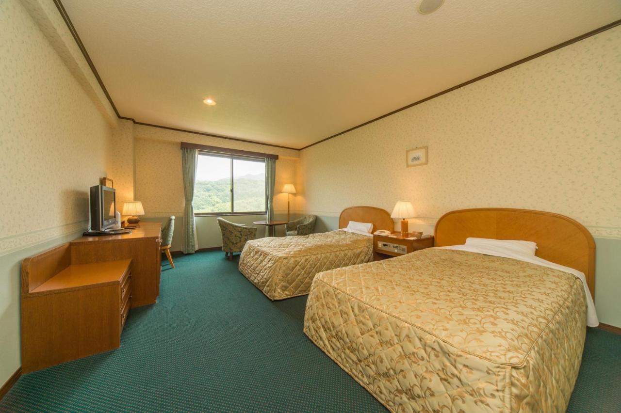 Hotel Yumeka Hisayama Bagian luar foto